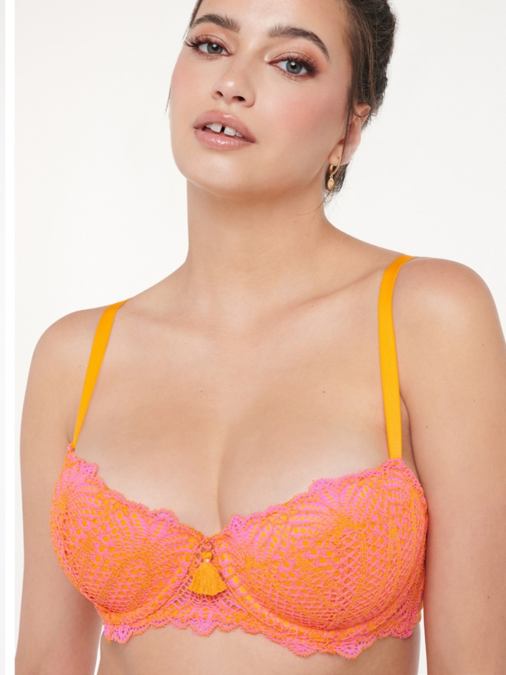 Savage X Fenty Orange Crème Lace Balconette Bra